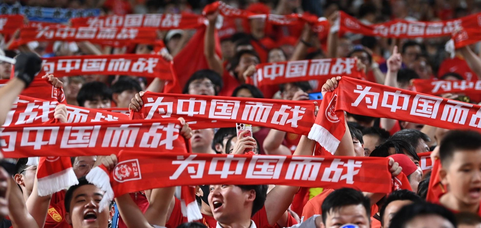 韩国国脚登陆英超，引来球迷狂热追捧
