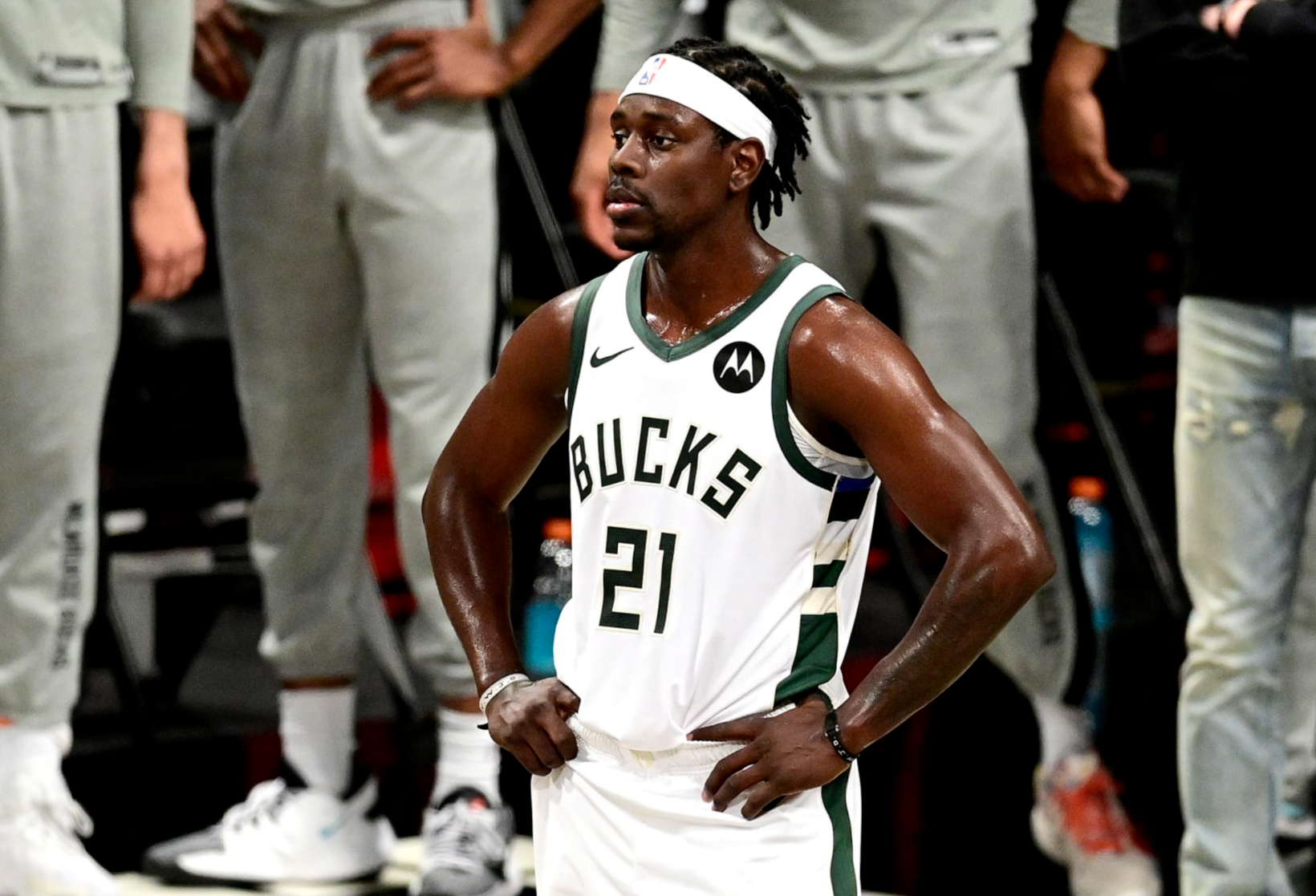  密尔沃基雄鹿主帅放话：澳网抢七大战必胜川崎前锋，文班亚马冷笑回应